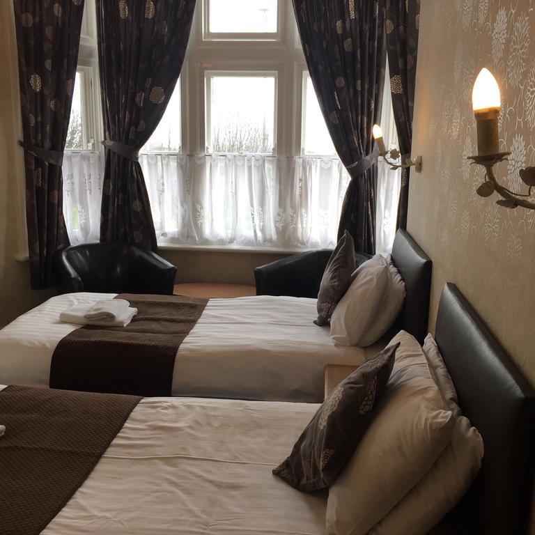 Woodthorpe 3* Skegness